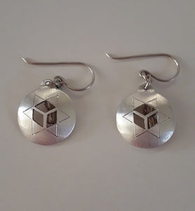 Element Earrings, round silver